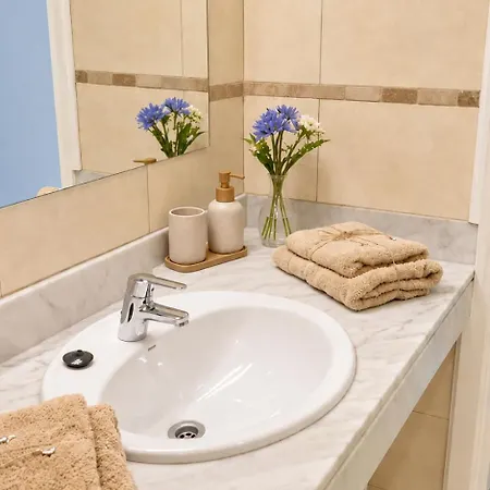 Central Apartment Ocean Breeze Costa Teguise