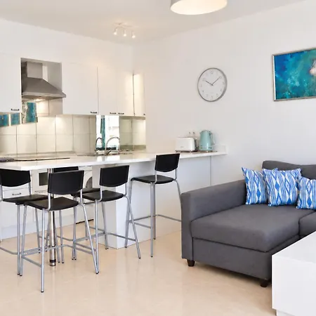 Central Apartment Ocean Breeze Appartamento Costa Teguise