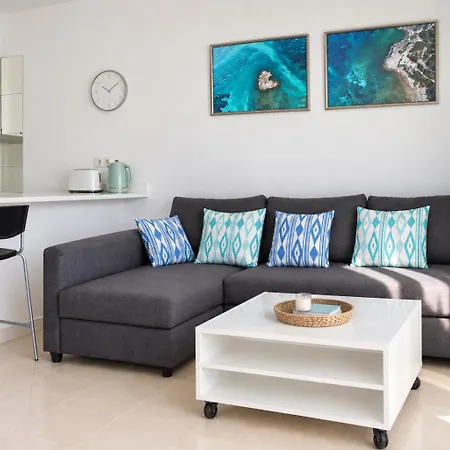 Apartment Central Apartment Ocean Breeze